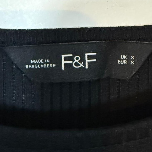 F&F Ribbed Long Sleeve Black Top – Size S - Picture 3 of 8